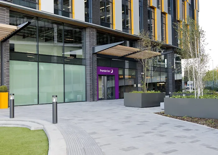 Premier Inn Manchester Salford Quays